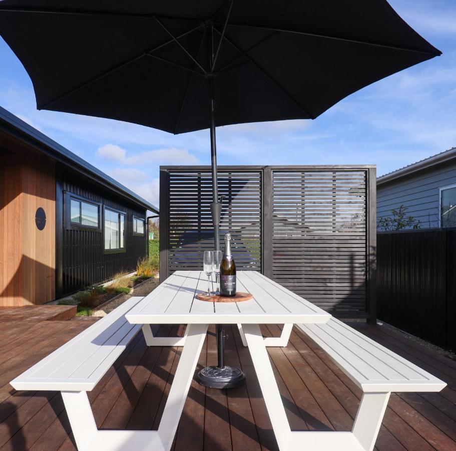 The Green House - Luxury Eco Escape Martinborough Exteriör bild
